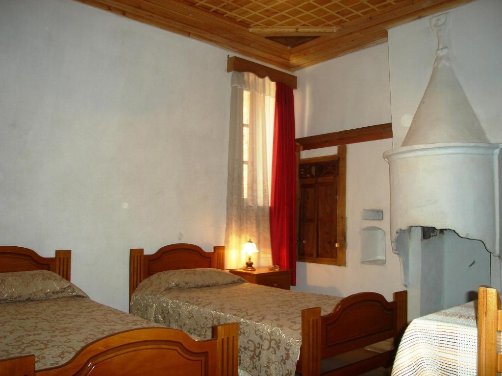 Hotel Kalemi Gjirokaster Room photo